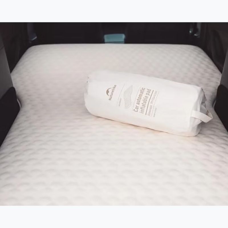 Samočinně nafukovací podložka Naturehike Yugu Car light khaki 3