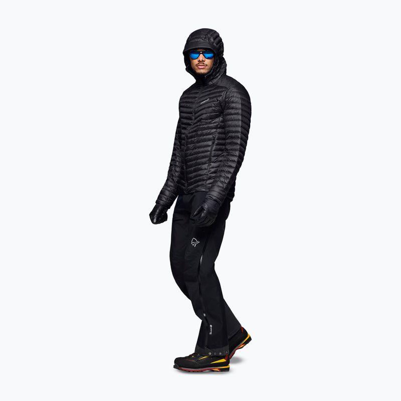 Pánská péřová bunda Norrona Trollveggen Down800 Super Light Hood Caviar Black 4