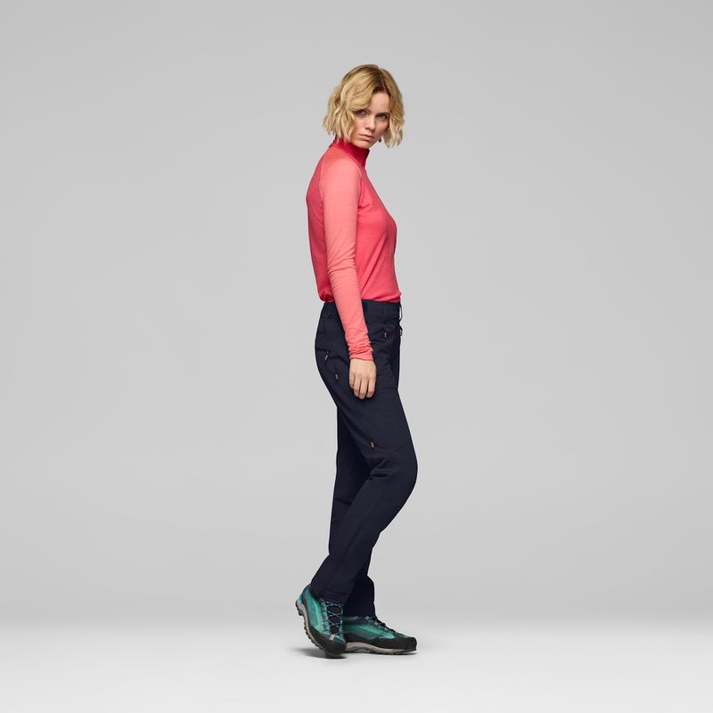 Dámské trekingové kalhoty Norrona Femund Flex1 caviar black 4