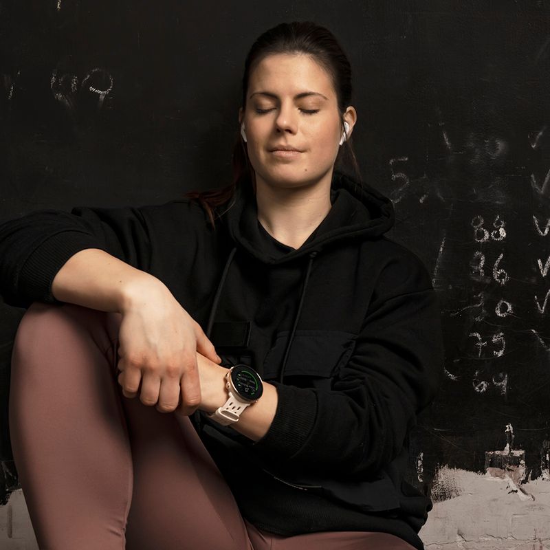 Hodinky Polar Vantage M2 béžové 2