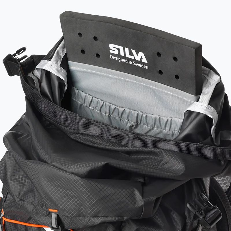 Běžecký batoh Silva Strive Mountain 17+3 l black 9