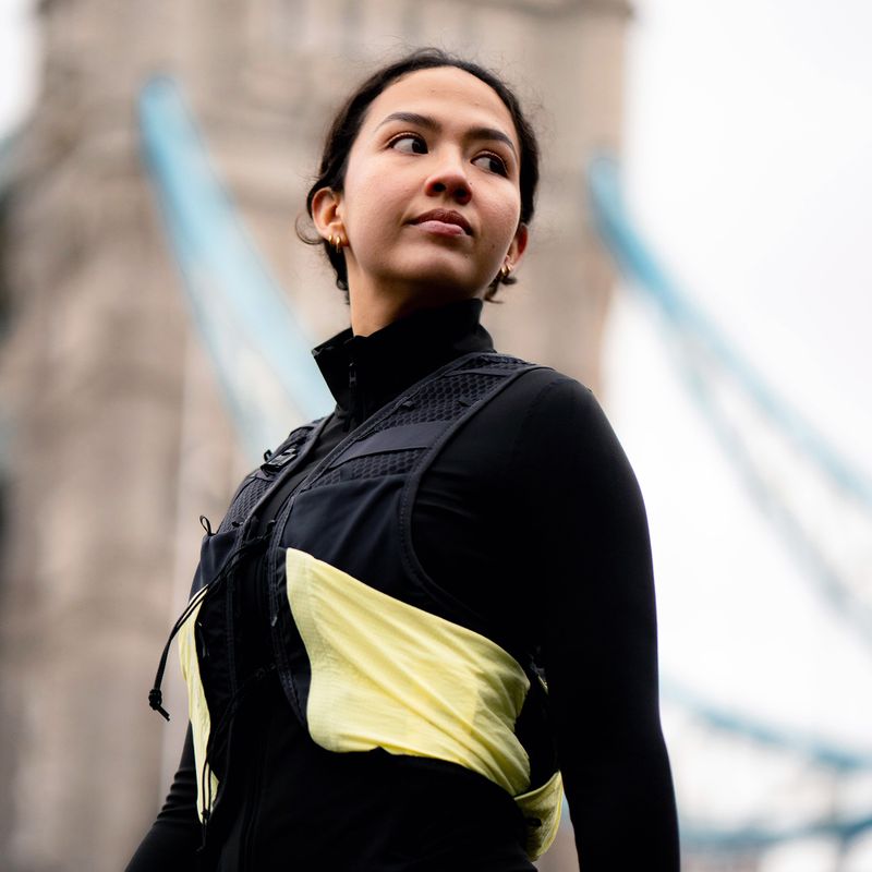 Běžecká vesta Silva Strive 10 yellow 11