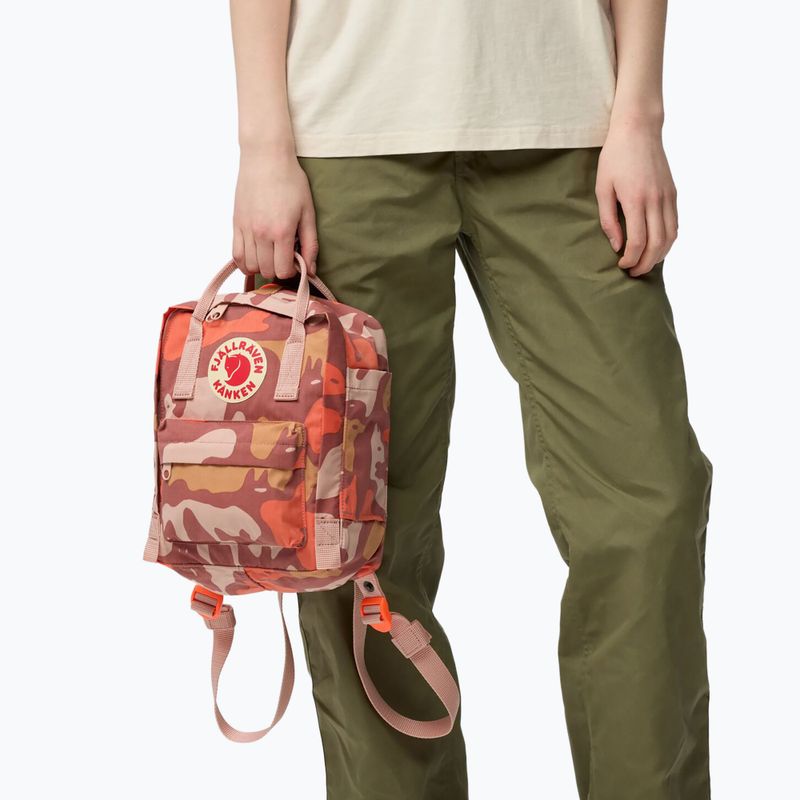 Městský batoh Fjällräven Kanken Graphics Mini 7 l chalkrose/hidden animals 6