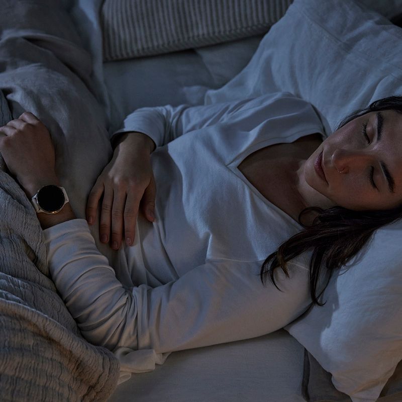 Hodinky Garmin Venu 3S soft gold/ivory 10