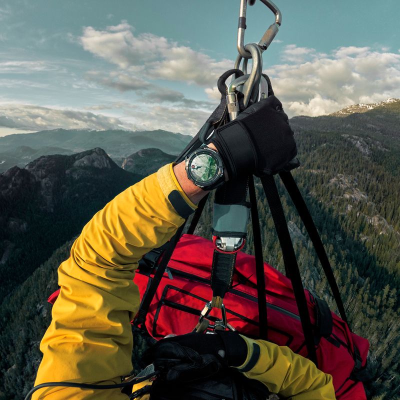 Hodinky Garmin Fenix 8 Pro 51 mm AMOLED sapphire/graphite/black 13