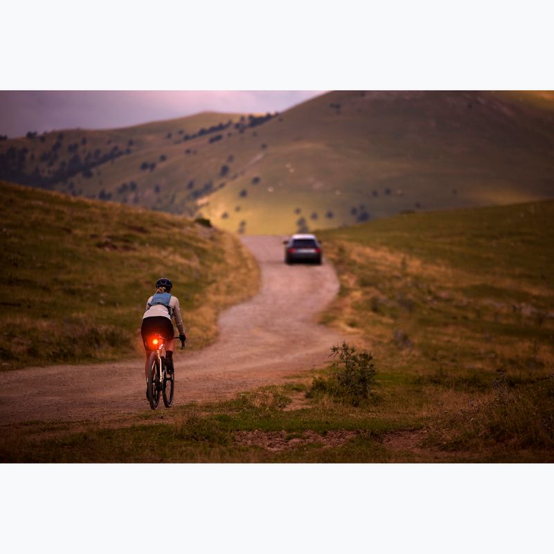 Zadní radar Garmin Varia RearVue 820 13