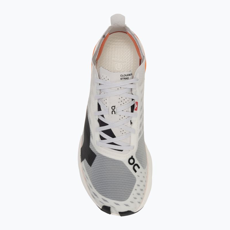 Dámské běžecké boty On Running Cloudboom Strike white/black 5