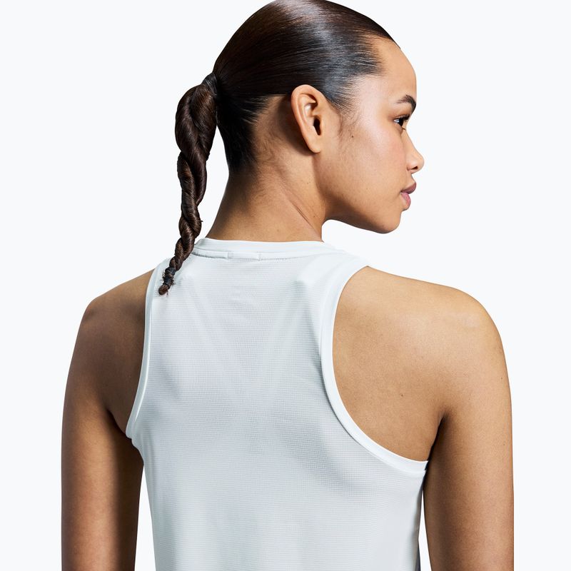 Dámské běžecké tílko On Core Tank undyed-white 6