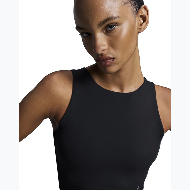 Dámský běžecký top On Core 2-in-1 Crop black 7