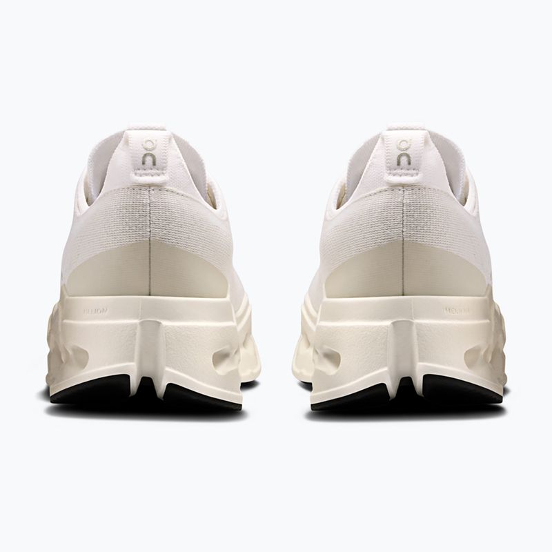 Dámské běžecké boty On Cloudsurfer Max Wide white/white 4