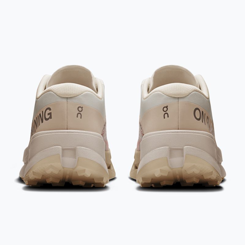 Dámské běžecké boty On Cloudultra 3 ivory/pearl 11