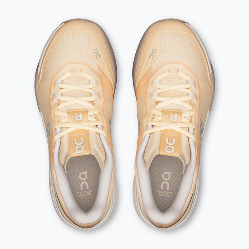 Dámské tenisové boty On Running The Roger Advantage Pro W blonde/gardenia 6