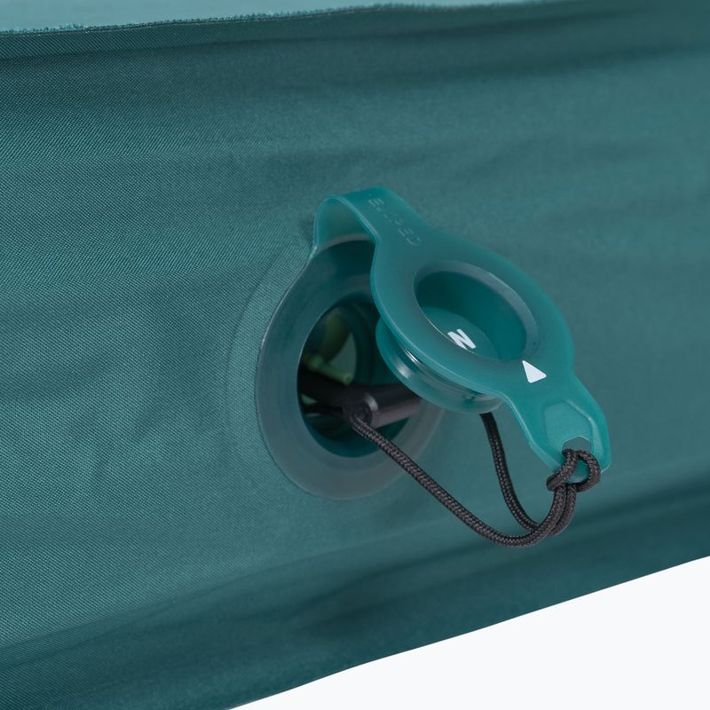 Samonafukovací karimatka Exped MegaMat dark green 4