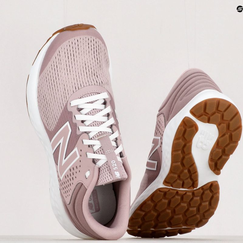 Dámské běžecké boty New Balance 520V7 růžový NBW520RR7.B.065 10