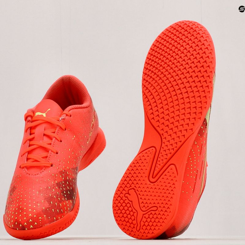 Dětské kopačky PUMA Ultra Play IT Jr oranžové 106927 03 10