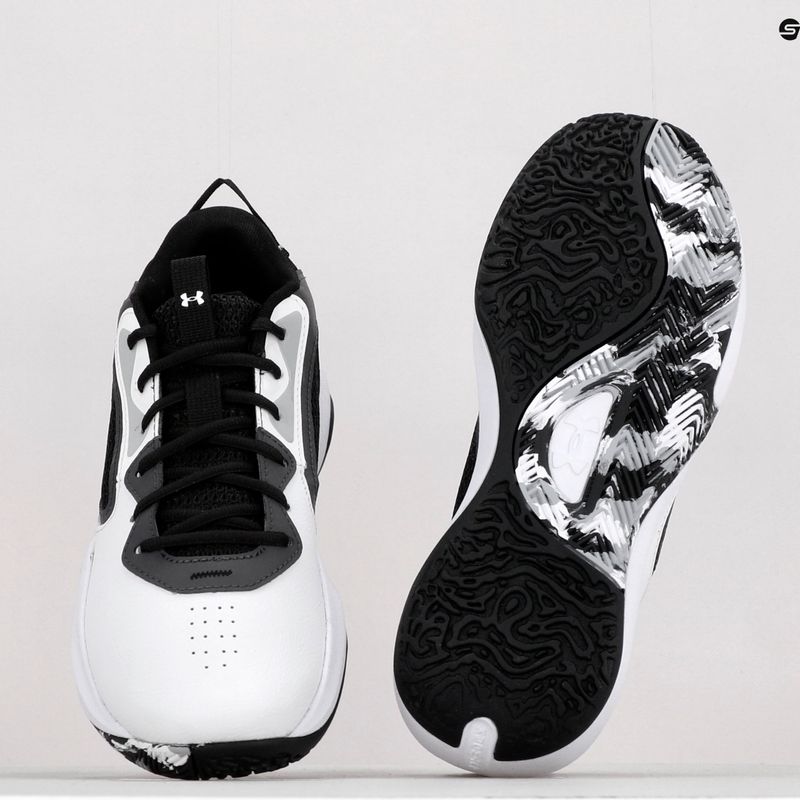 Basketbalové boty pánské Under Armour Lockdown 6 bílo-šedé 3025616-101 12