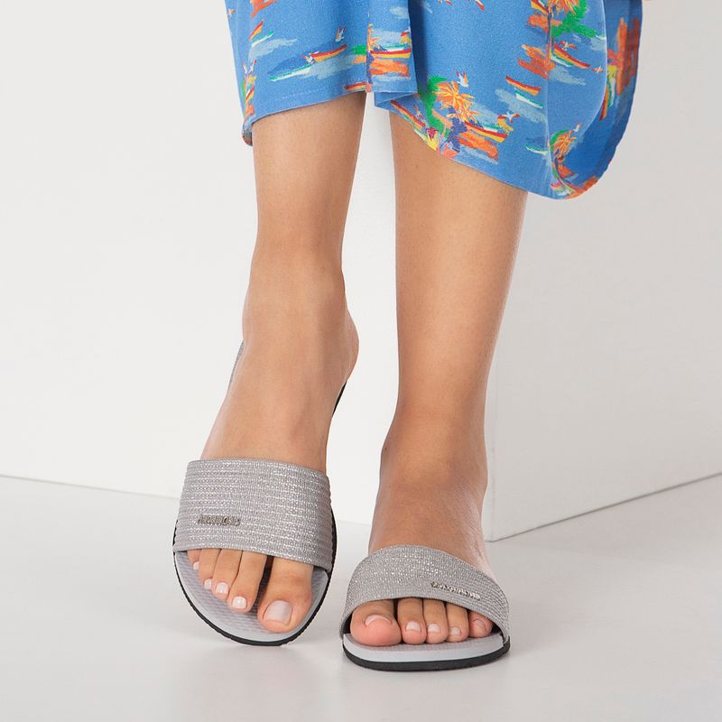 Dámské žabky Havaianas You Malta Metallic ice grey 14