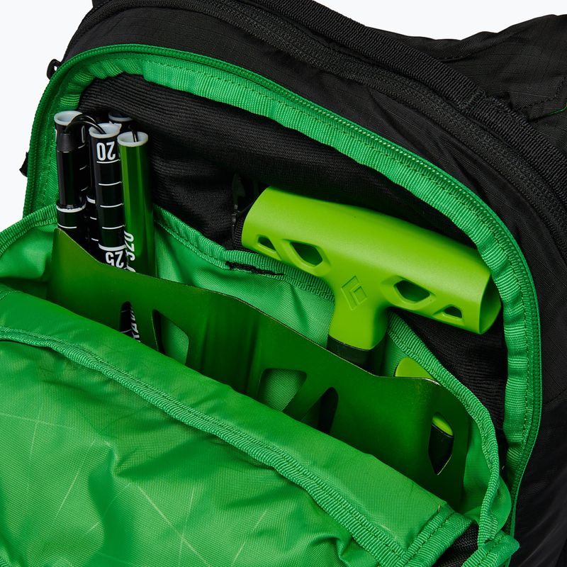 Black Diamond Dawn Patrol 15 černý batoh pro parašutisty 8