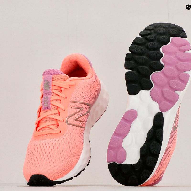 Dámské běžecké boty  New Balance Fresh Foam 520 v8 pink 18