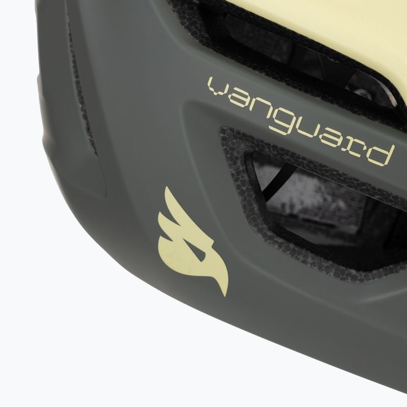 Cyklistická přilba Bluegrass Vanguard lime matte 7