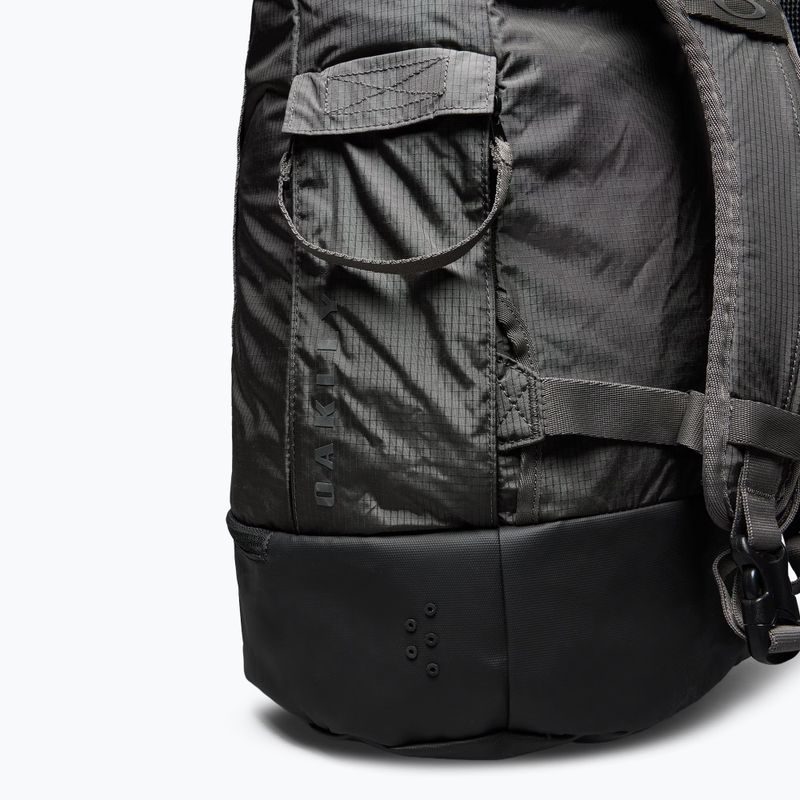 Trekový batoh Oakley Reserve Utility 50 l granite gray 5