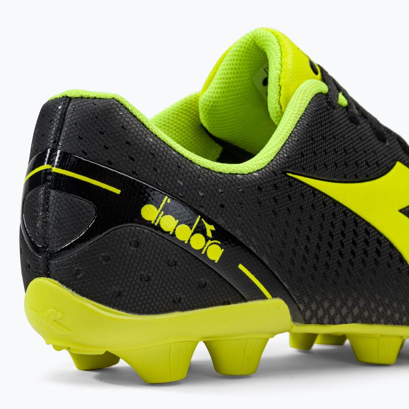 Dětské kopačky Diadora Pichichi 5 MD Jr černé DD-101.178796-C0004-35 9