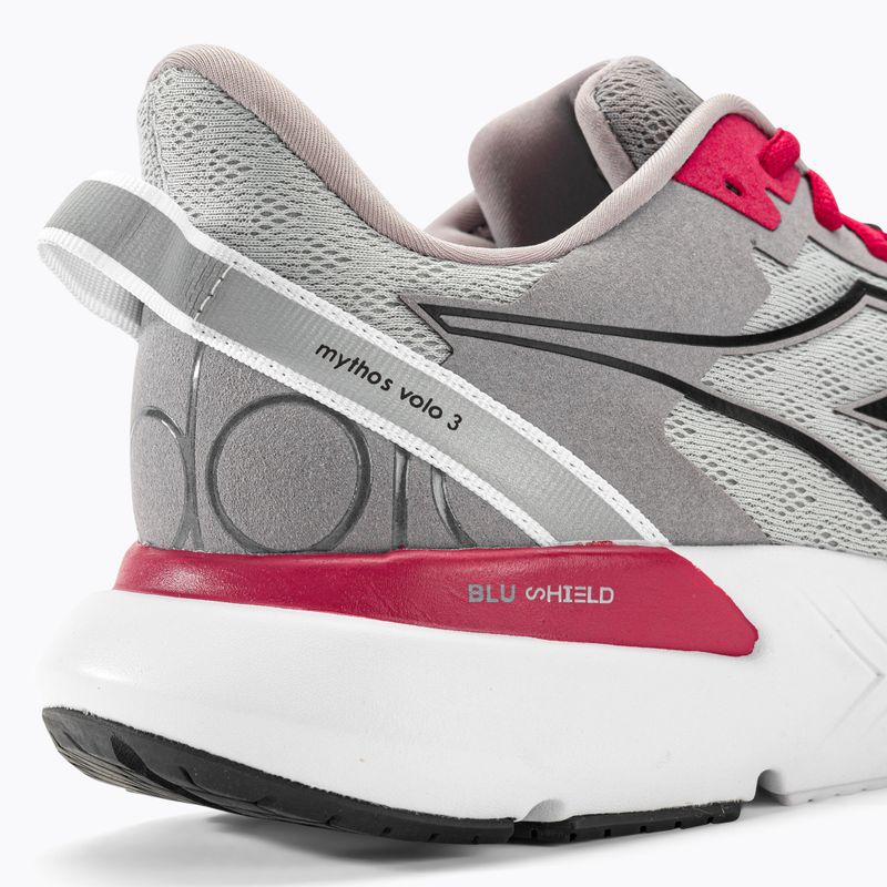 Pánská běžecká obuv Diadora Mythos Blushield Volo 3 silver dd/black/alloy 9