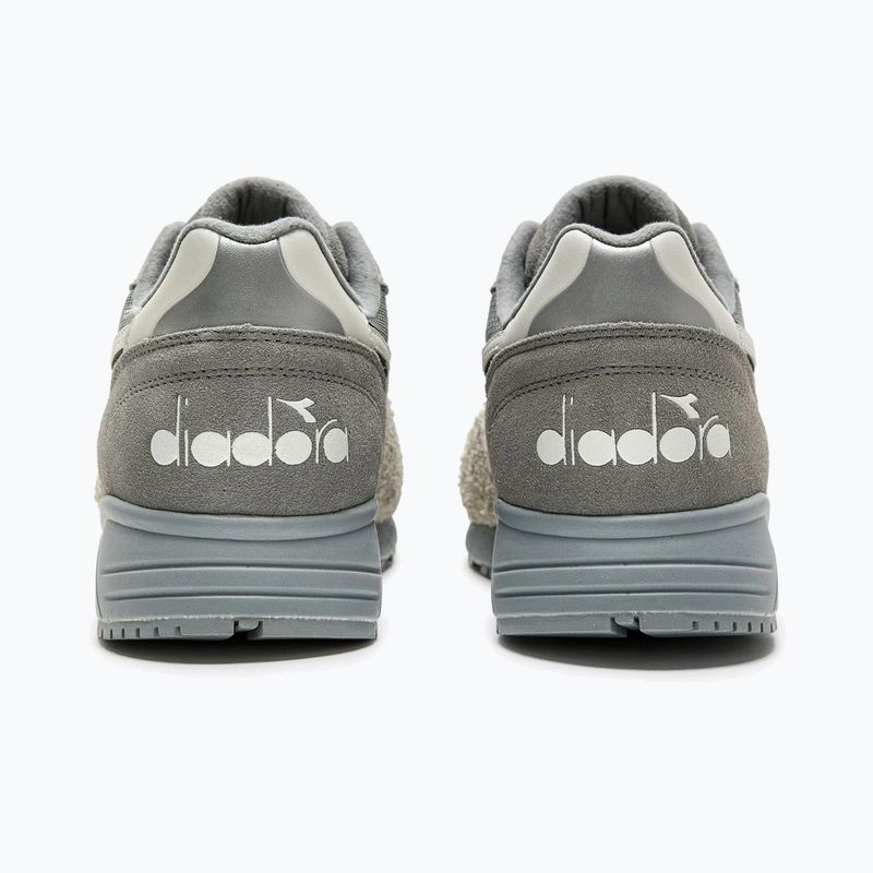 Diadora N902 Hairy Suede melange grey boty 12