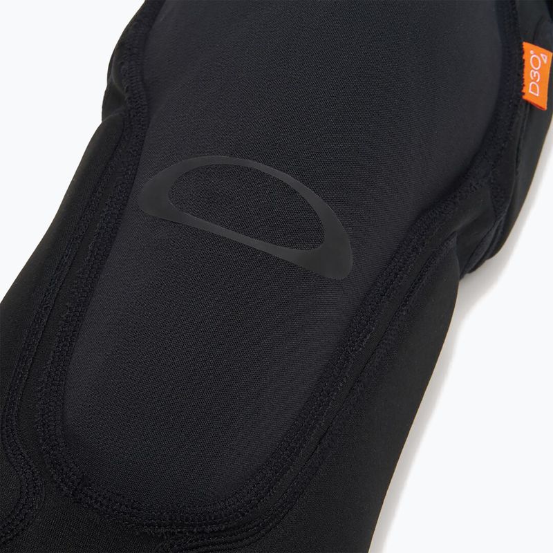 Cyklistické chrániče kolen Oakley Drop In D3O blackout 3