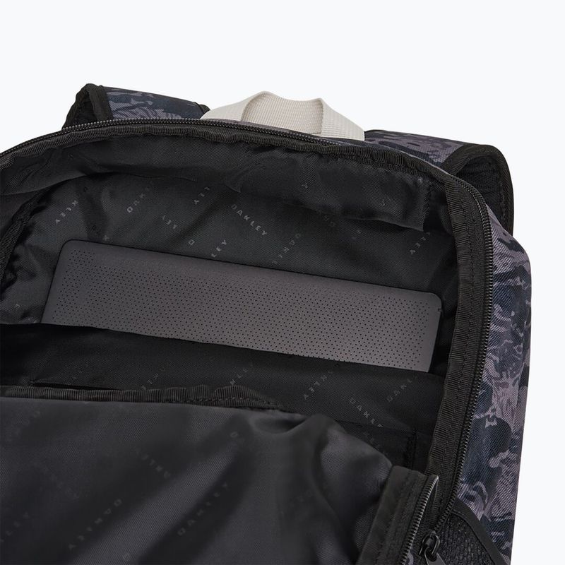 Turistický batoh Oakley Plecak Oakley Enduro 25LT 4.0 tiger mountain camo gr 5