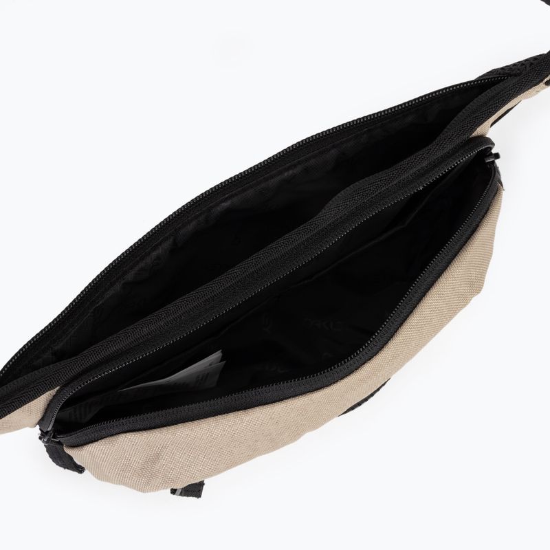 Ledvinka Oakley Transit Belt 2 l pebble 5