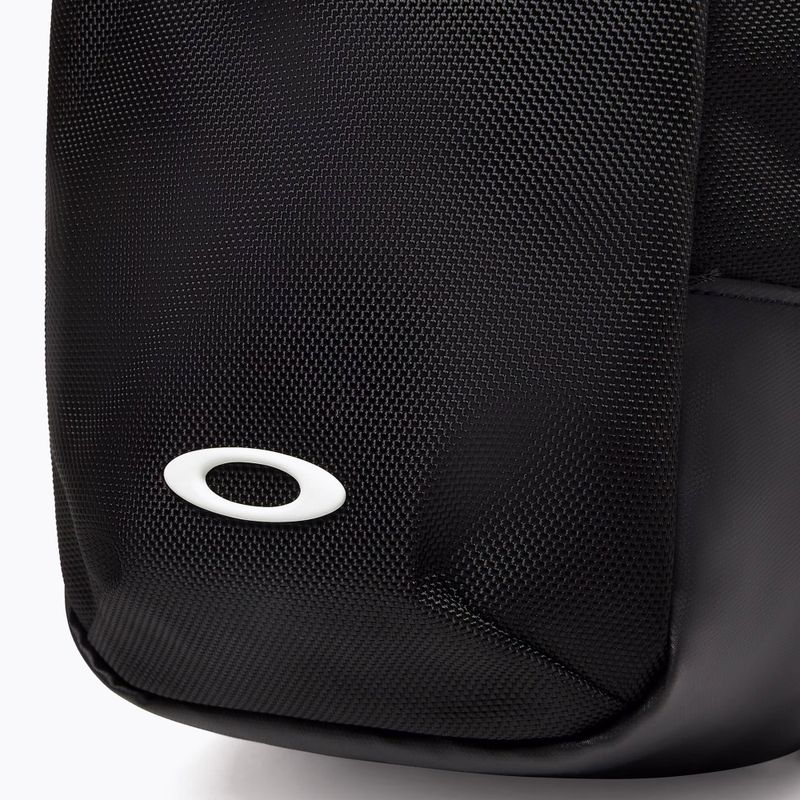 Městský batoh přes rameno Oakley Enhance LT Body Bag 9.0 FW 5 l black/white 4