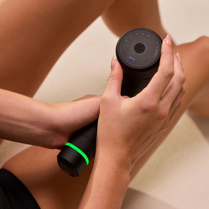 Masážní přístroj Hyperice Hypervolt 3 black 7