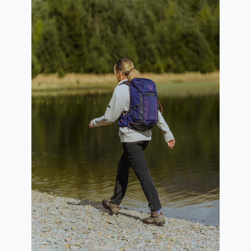Dámský turistický batoh Osprey Tempest 26 l deep fig / hotspot pink  10