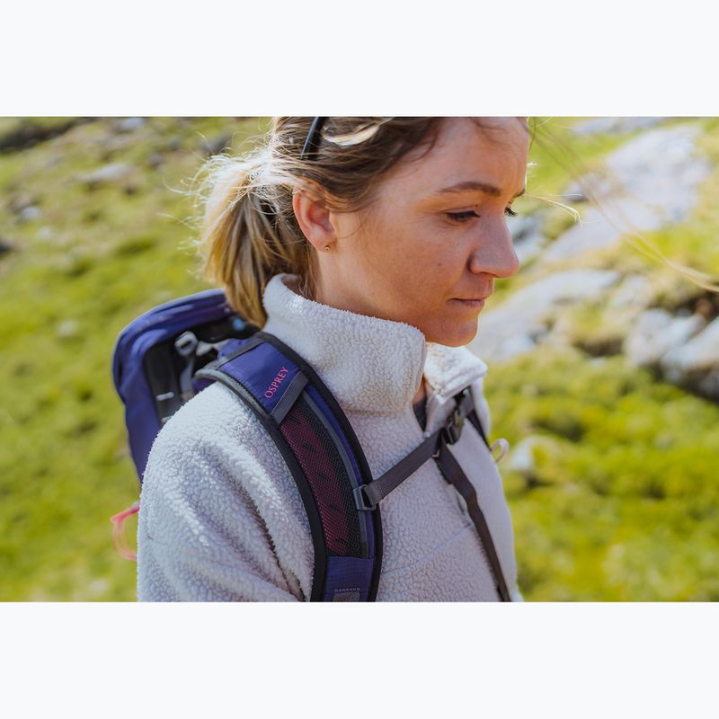 Dámský turistický batoh Osprey Tempest 26 l deep fig / hotspot pink  13