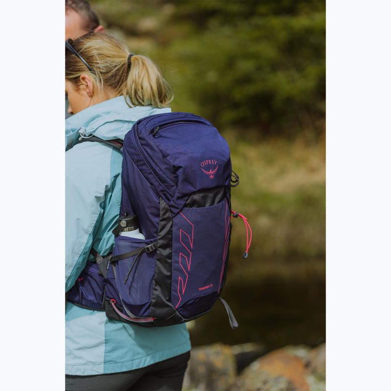 Dámský turistický batoh Osprey Tempest 26 l deep fig / hotspot pink  14