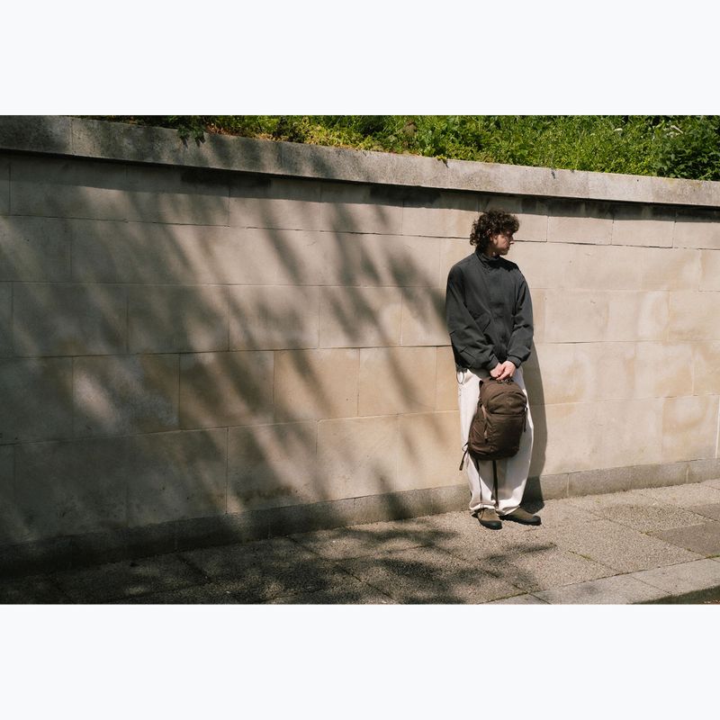 Turistický batoh Osprey Daylite Plus Driftshade 20 l truffle brown 9