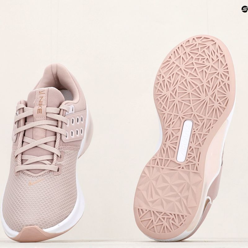 Dámské tréninkové boty Nike Air Max Bella TR 4 růžové CW3398-600 10