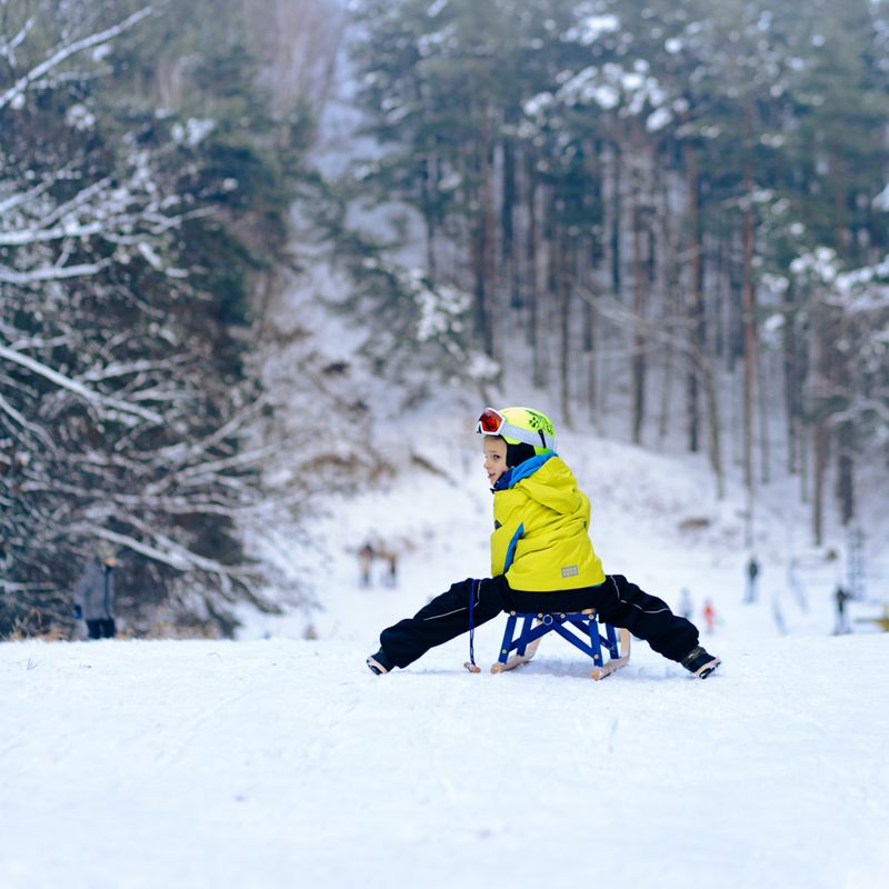 Dětská lyžařská helma Marker Bino žlutá 140221.27 11