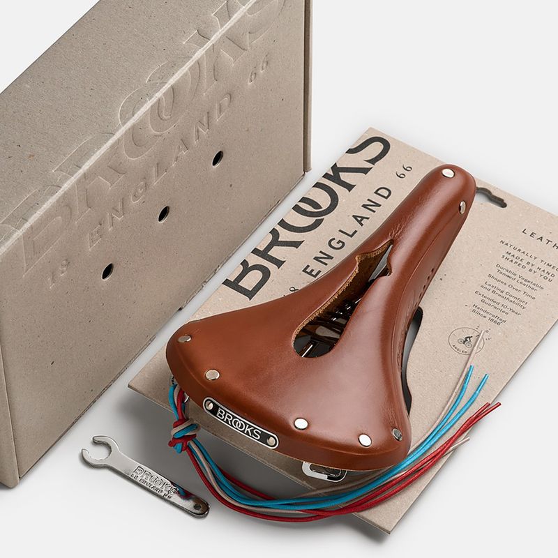 Cyklistické sedlo Brooks England B17 Carved honey 8