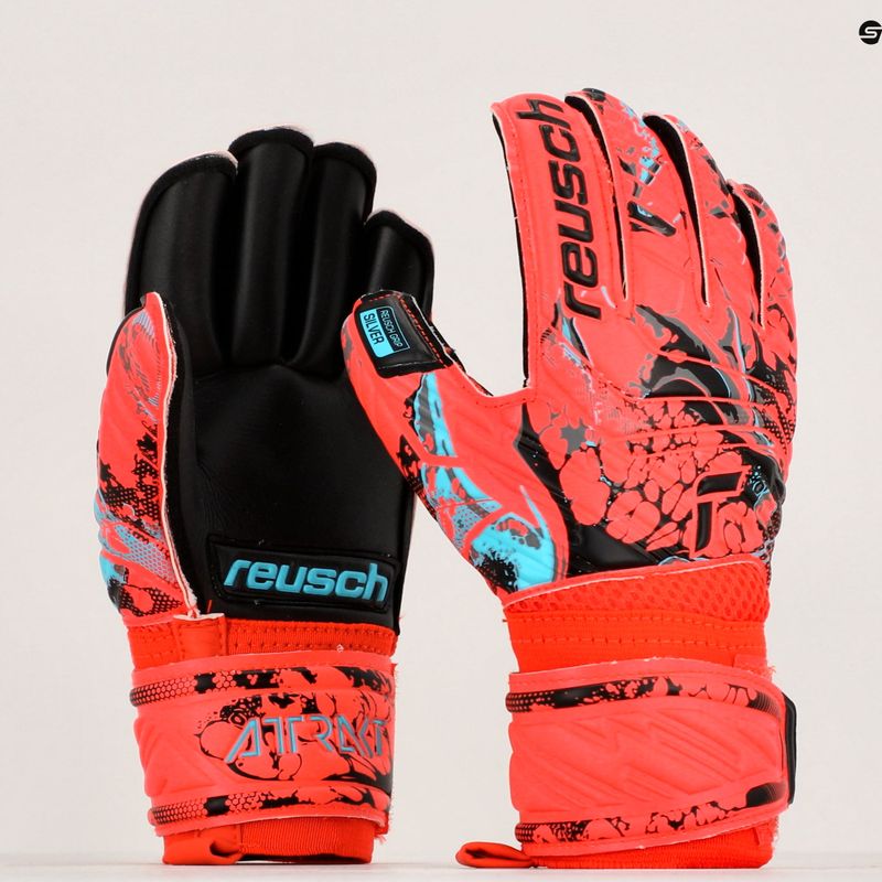 Dětské brankářské rukavice Reusch Attrakt Silver Roll Finger Junior červené 5372217-3333 9