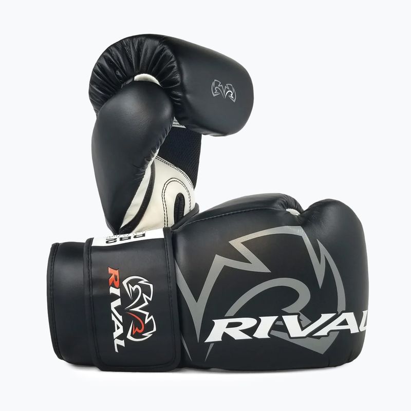 Boxerské rukavice MMA Rival RB1 Ultra Bag 2.0 černé RB2-2.0-BLACK-M 3