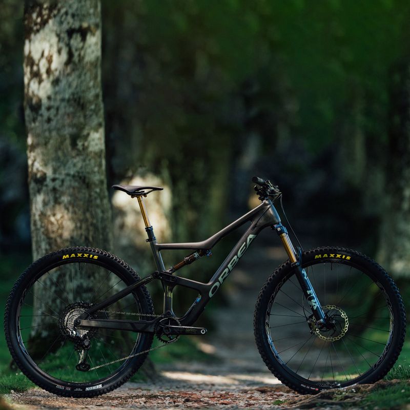 Horské kolo Orbea Occam M30 2022 černo-zelené M25618LS 2
