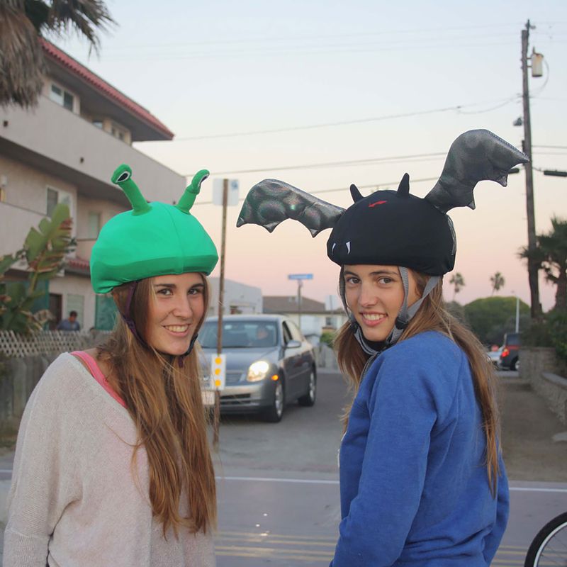 Návlek na helmu COOLCASC Bat 8