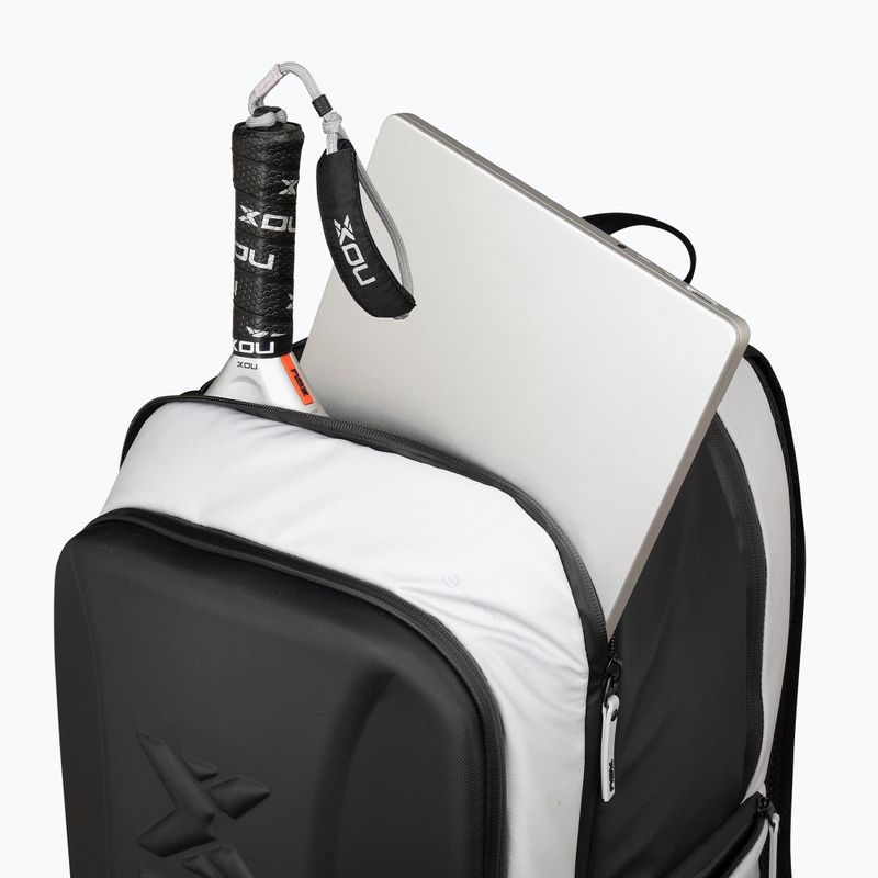 Batoh na padel NOX Luxury Master Series Backpack 30 l white/black 9