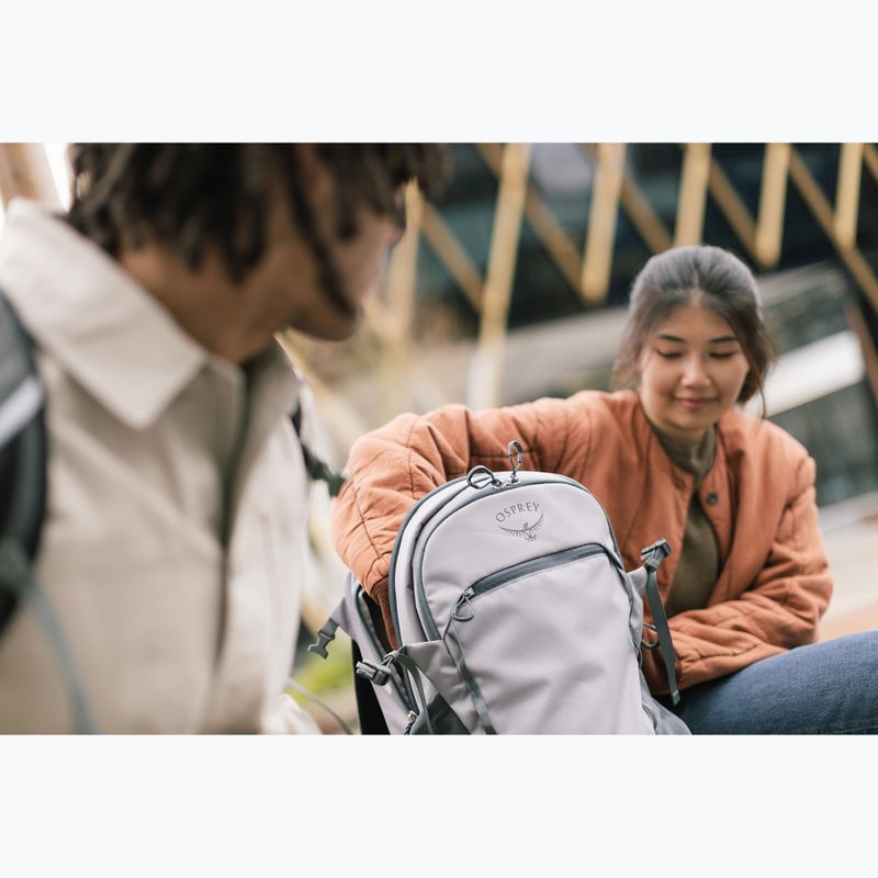 Městský batoh Osprey Axis 24 l soundwave grey 16