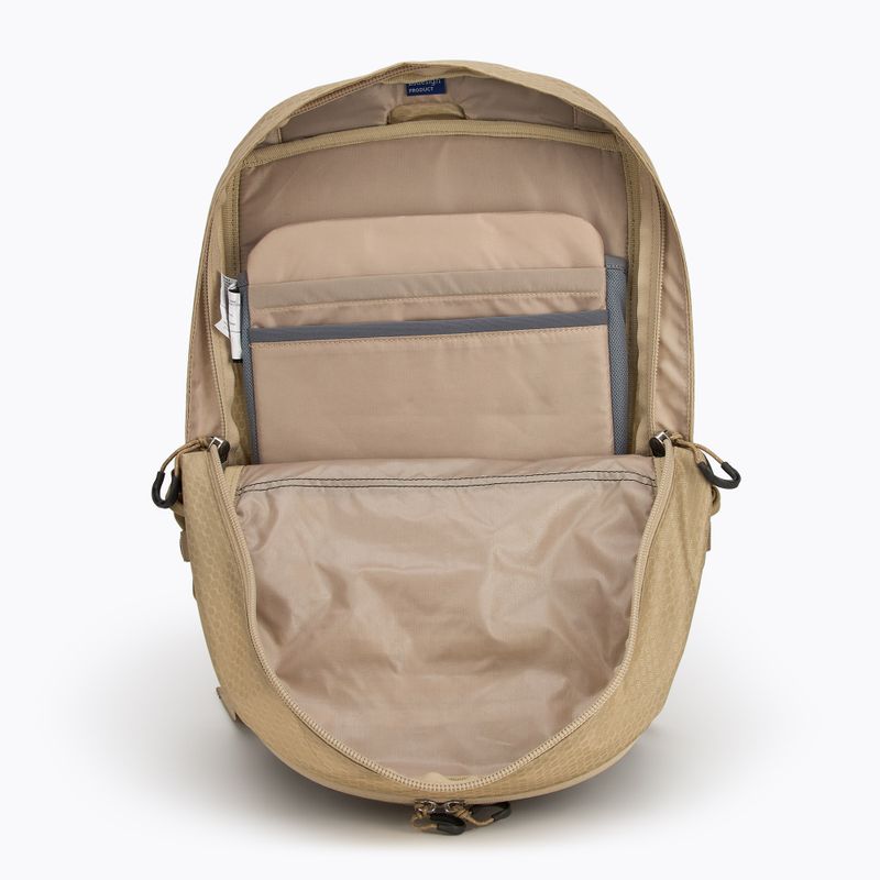 Městský batoh Osprey Quasar 26 l alpaca tan/ latte brown 4