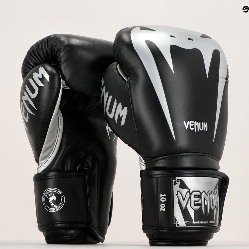 Boxerské rukavice Venum Giant 3.0 černo-stříbrné 2055-128 11