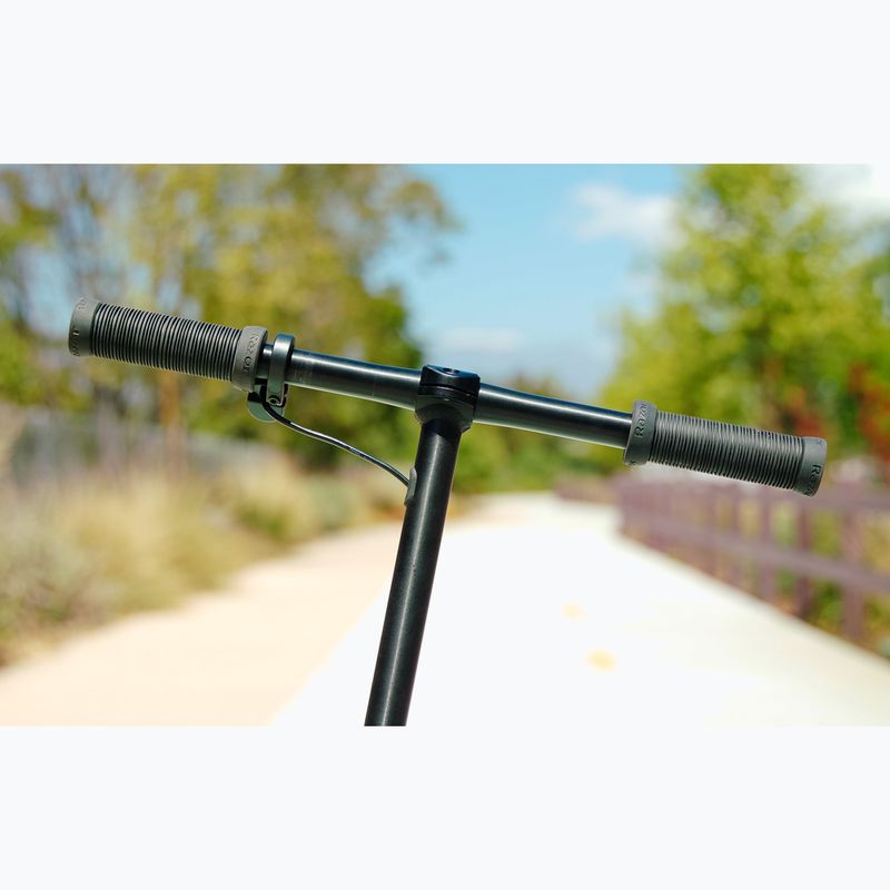 Elektrická koloběžka Razor A5 Power black 8