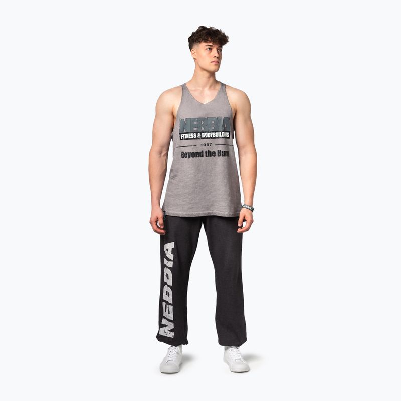 Pánské sportovní  tílko NEBBIA Washed-Off Stringer Max Out light grey 2